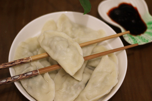 芹菜里脊水饺