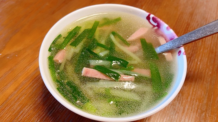 超简单-高蛋白质的韭菜汤的做法