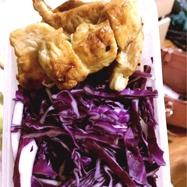 减脂美容鸡胸沙拉的做法
