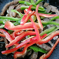 #福气年夜菜#青椒炒牛肉的做法图解9