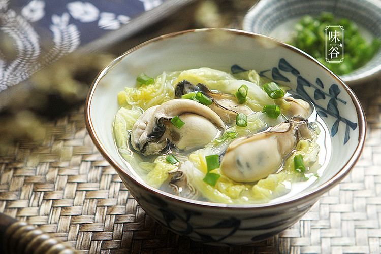 味谷 | 牡蛎白菜汤的做法