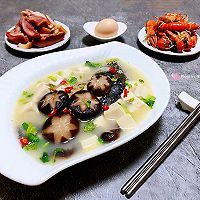 #刘畊宏女孩减脂饮食#香菇鲫鱼豆腐汤的做法图解13