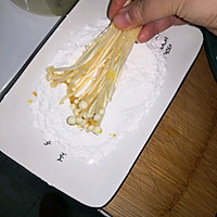 油炸金针菇的做法图解4