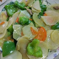 豆椒土豆片的做法图解1