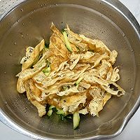 #珍选捞汁 健康轻食季#捞汁黄瓜油条的做法图解3