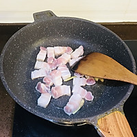 Q糖可口的红烧肉的做法图解1