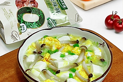 菌菇豆腐鸡蛋汤