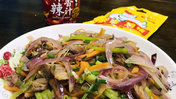 川香洋葱炒肉