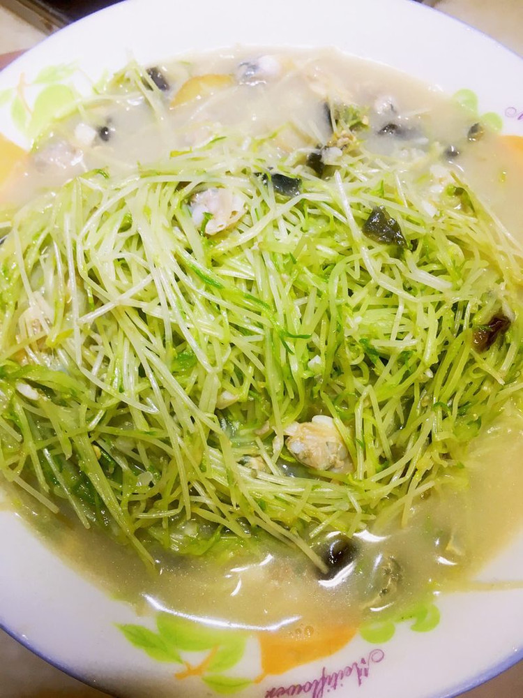 鲜味十足减脂上汤花蛤豆苗的做法