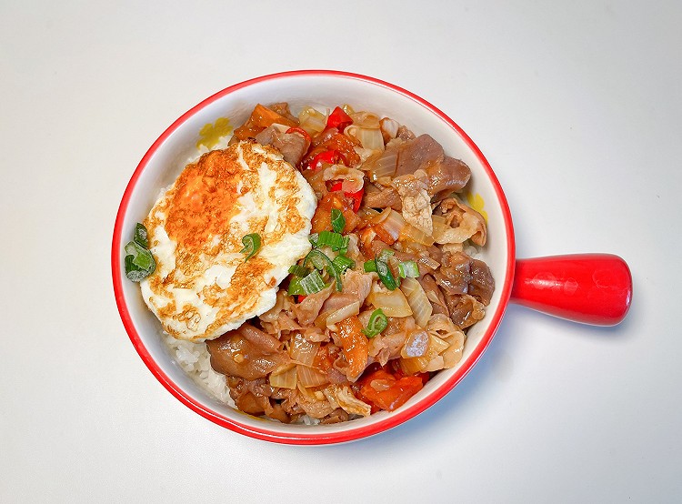 酸辣肥牛饭的做法