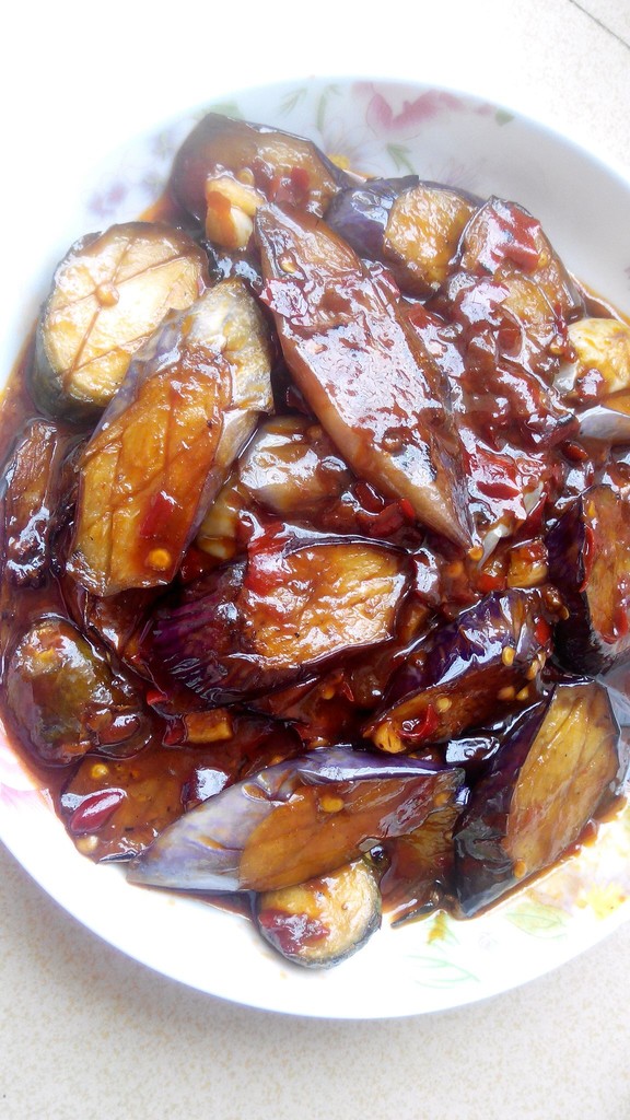 Braised eggplant with bean sauce