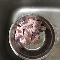 排骨炖红薯粉的做法图解3