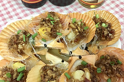 蒜蓉粉丝蒸扇贝