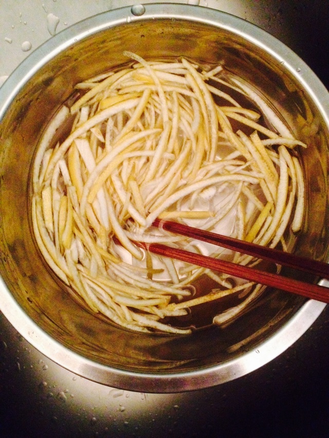 蜂蜜柚子茶—最节约时间的煮法的做法图解2