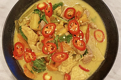 泰式绿咖喱鸡green curry chicken