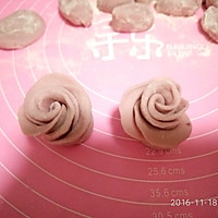 紫薯玫瑰馒头的做法图解8
