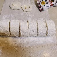 生椰瑞士卷的做法图解24