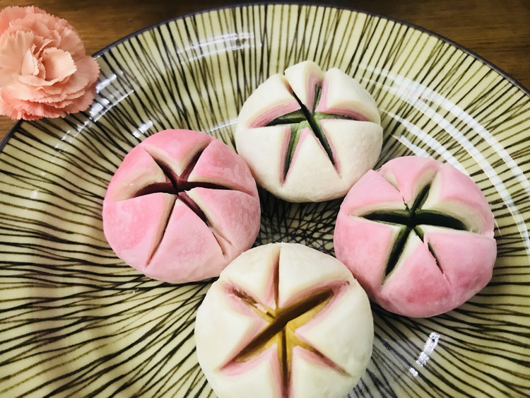 海月圆、人缱绻，没有月饼的秋夕，是盼归的荷花酥的做法