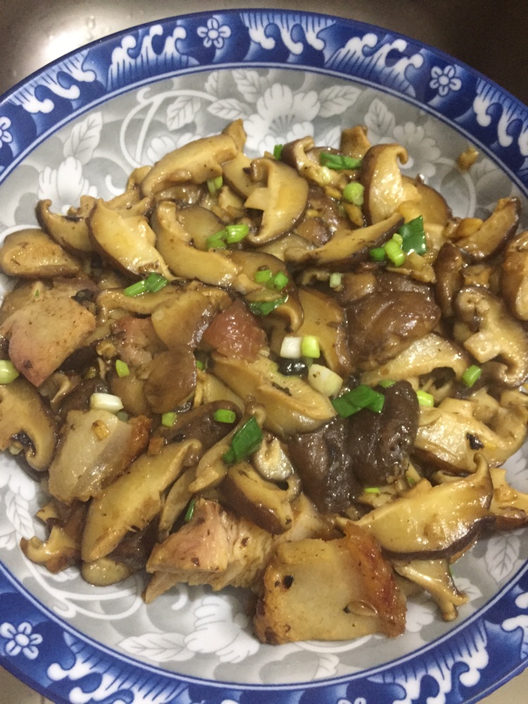 炒菇的做法图解4