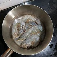 #秋日抢鲜“蟹”逅#捞汁熟虾的做法图解2