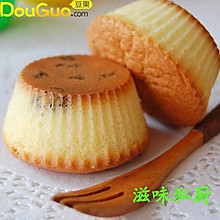 葡萄干小蛋糕