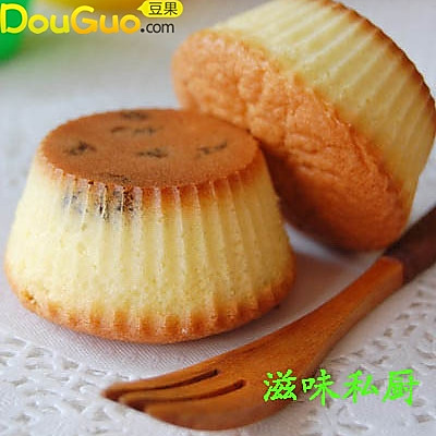 葡萄干小蛋糕