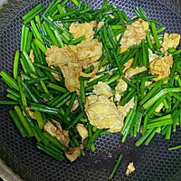韭苔炒鸡蛋的做法图解6