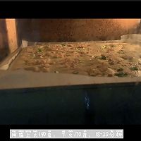 不开裂不掉皮的香葱肉松蛋糕卷的做法图解7