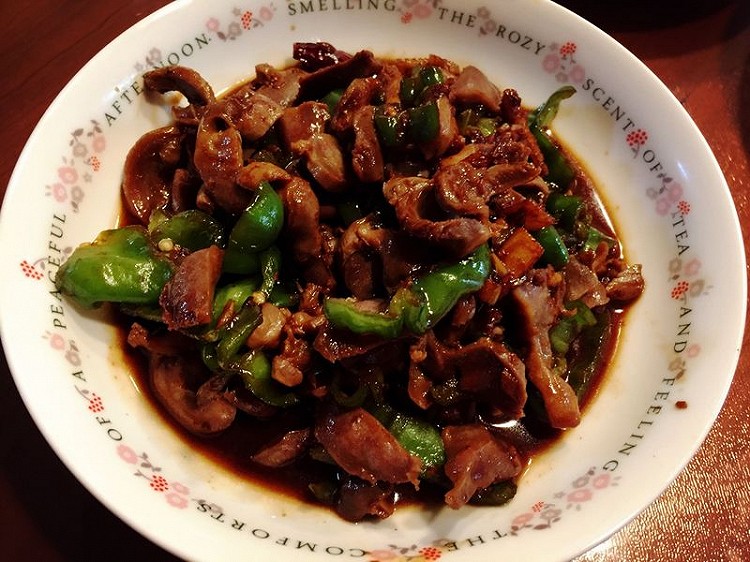 青椒炒鸡胗的做法