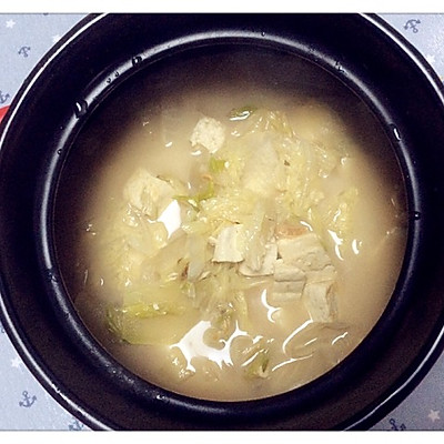 白菜炖豆腐汤