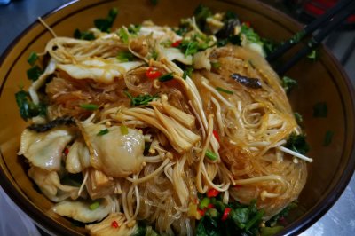 黑鱼蒸粉丝