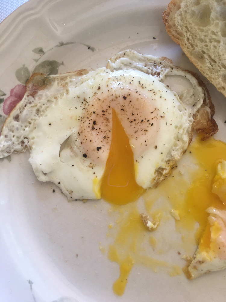 溏心蛋 Sunny Side Up Egg的做法