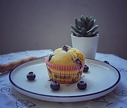 #520，美食撩动TA的心！#会爆浆的小蛋糕-蓝莓马芬的做法