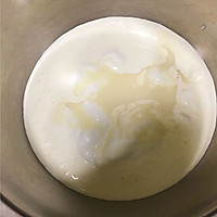 像懒蛋蛋一样生活--黄桃酸奶布丁的做法图解2