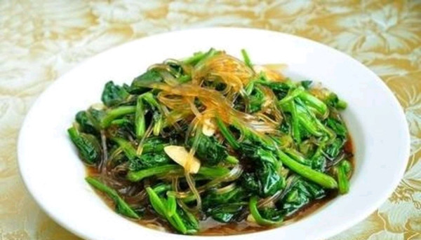 菠菜炖粉条图片