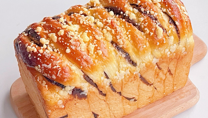 黑芝麻花生酥粒吐司