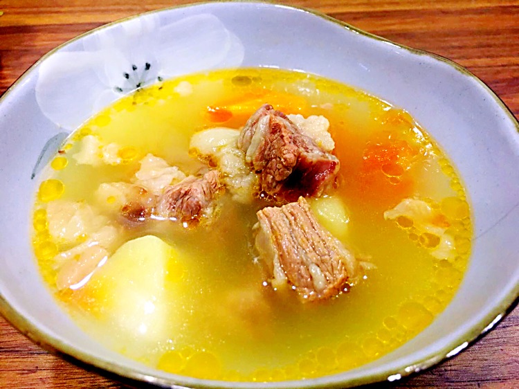 番茄土豆牛腩汤