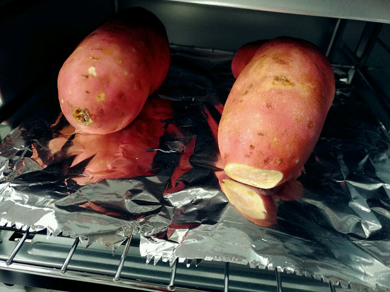 烤地瓜怎么做_烤地瓜的做法_豆果美食