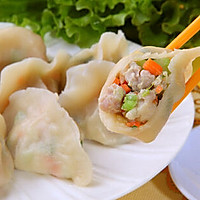 【营养餐】西洋参煲水鸭汤+蒸饺的做法图解2
