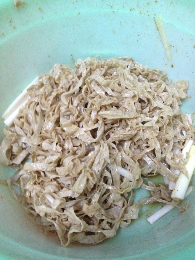 凉拌豆皮（人造肉）
