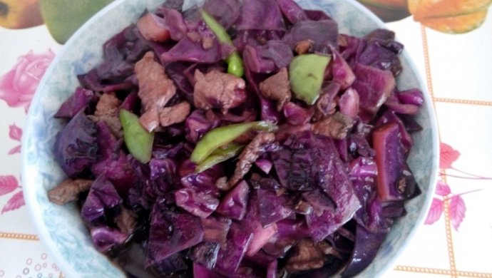 爆炒紫甘蓝