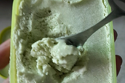 牛油果冰淇淋