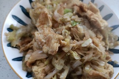 圆白菜炒鸡蛋