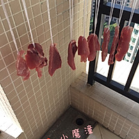 妈妈的秘制腊肉的做法图解1