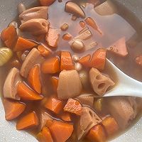#流感季饮食攻略#莲藕板栗素汤的做法图解6