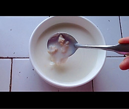 小白也能做的香蕉牛奶燕麦粥----超好喝的养颜低脂早餐的做法