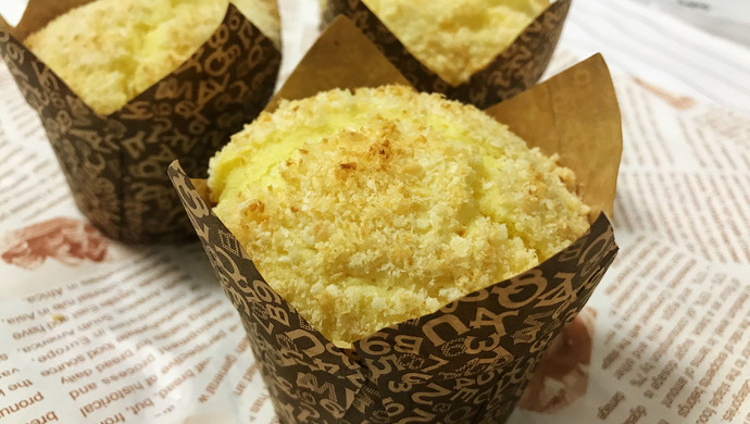 椰蓉奶酥夹心马芬