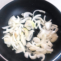 照烧肥牛饭（小孩也能吃的）～甜甜的的做法图解1