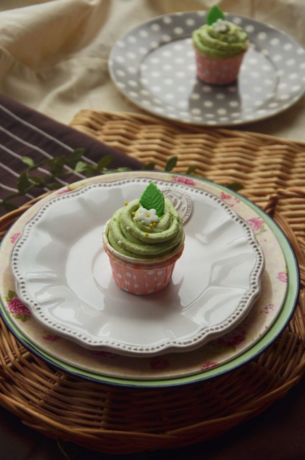 春日抹茶纸杯蛋糕