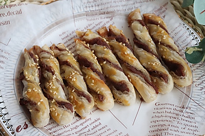 酥脆掉渣的豆沙扭扭酥